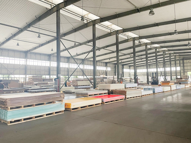 fortes capacités de fabrication