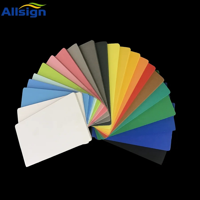 Panneau en PVC robuste pour projets​